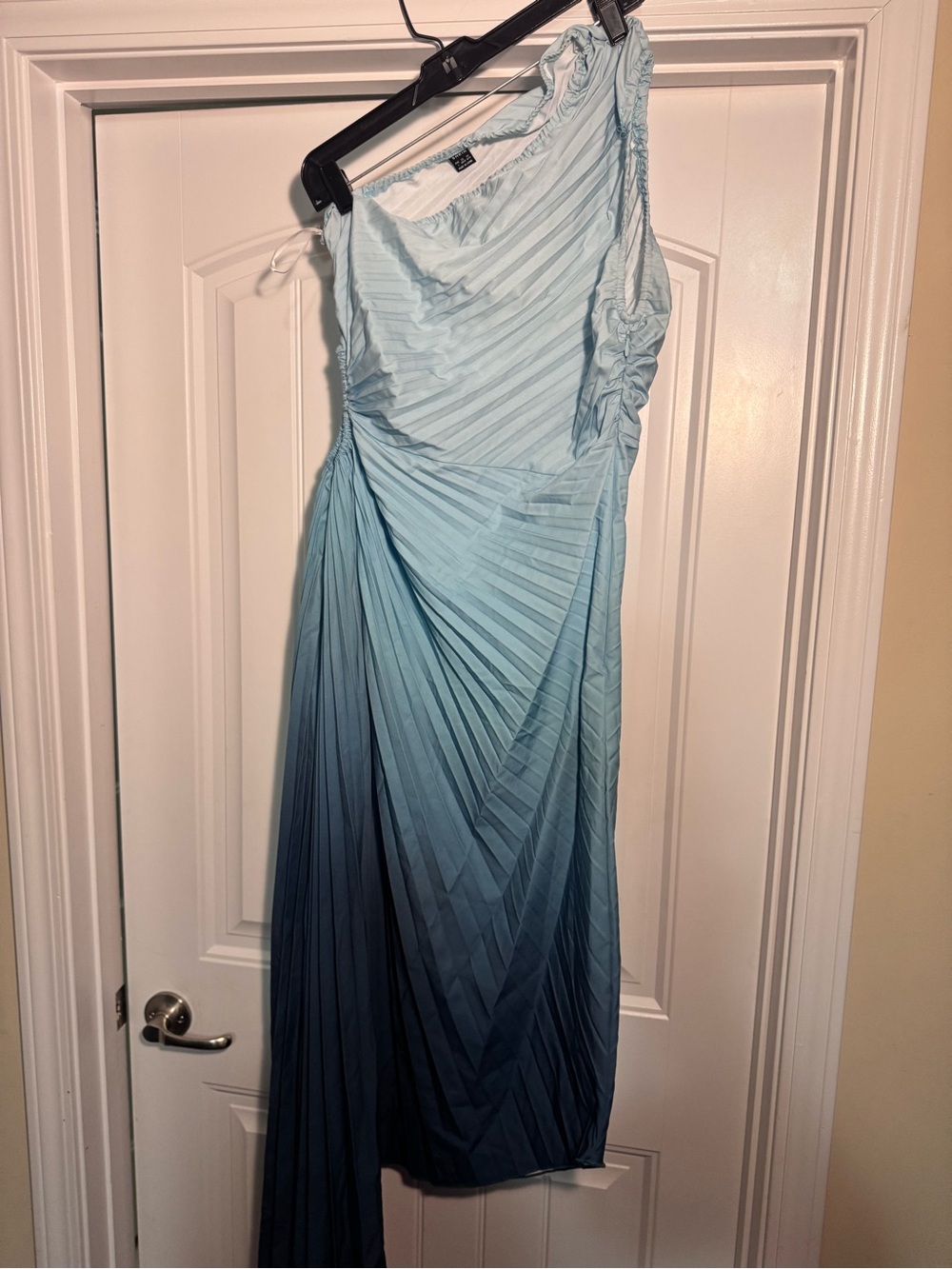 Asymmetric One-Shoulder Pleated Ombre Dress in Light Blue